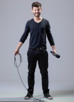 Nando Viana apresenta stand up “Nem bom, Nem Mau” nesta quinta-feira, dia 13.02